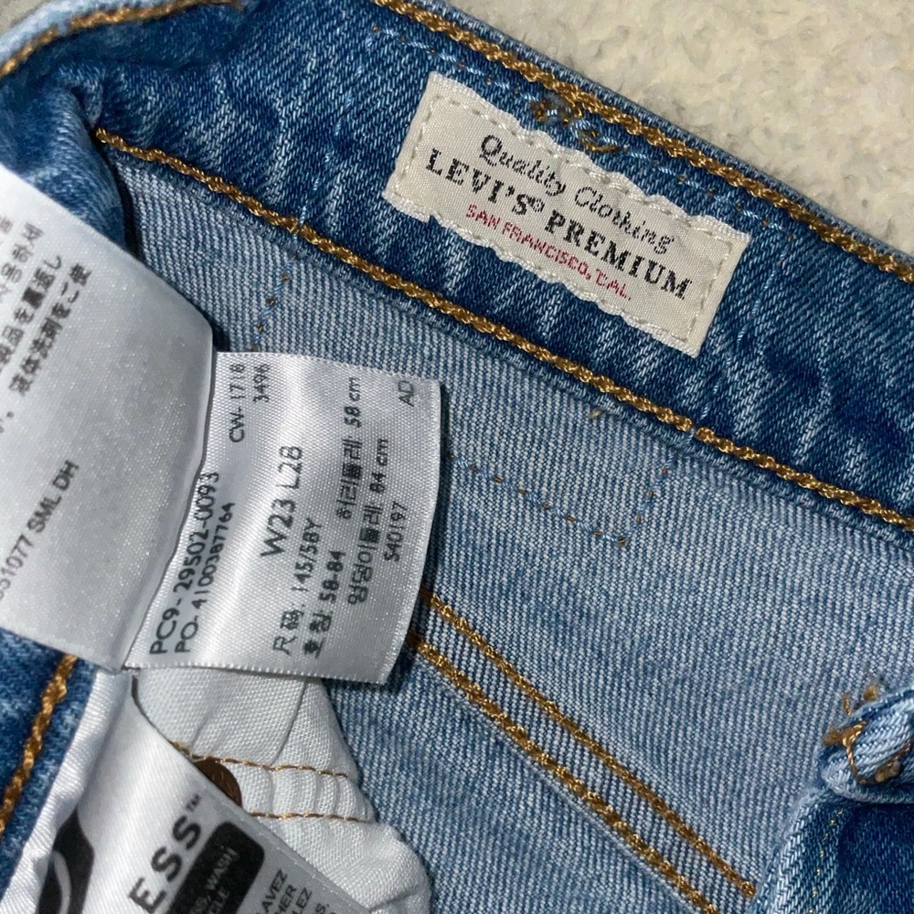 Levi’s jeans